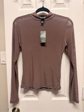 Wild Fable brown Long Sleeve Mesh Top